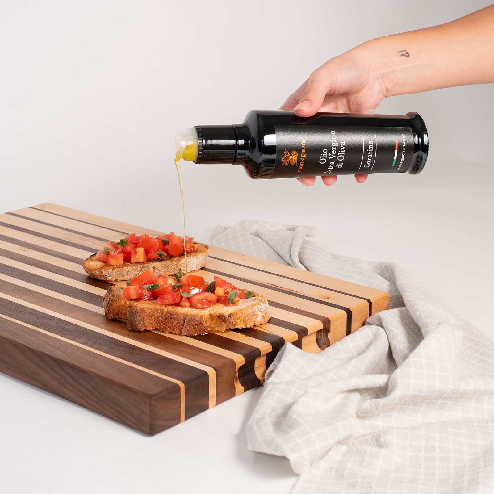 Tagliere In Legno D'Ulivo Naturale MrOliver® Venus - Grande, Artigianale, Antibatterico - Per Carne, Formaggi E Aperitivi - Foto 2